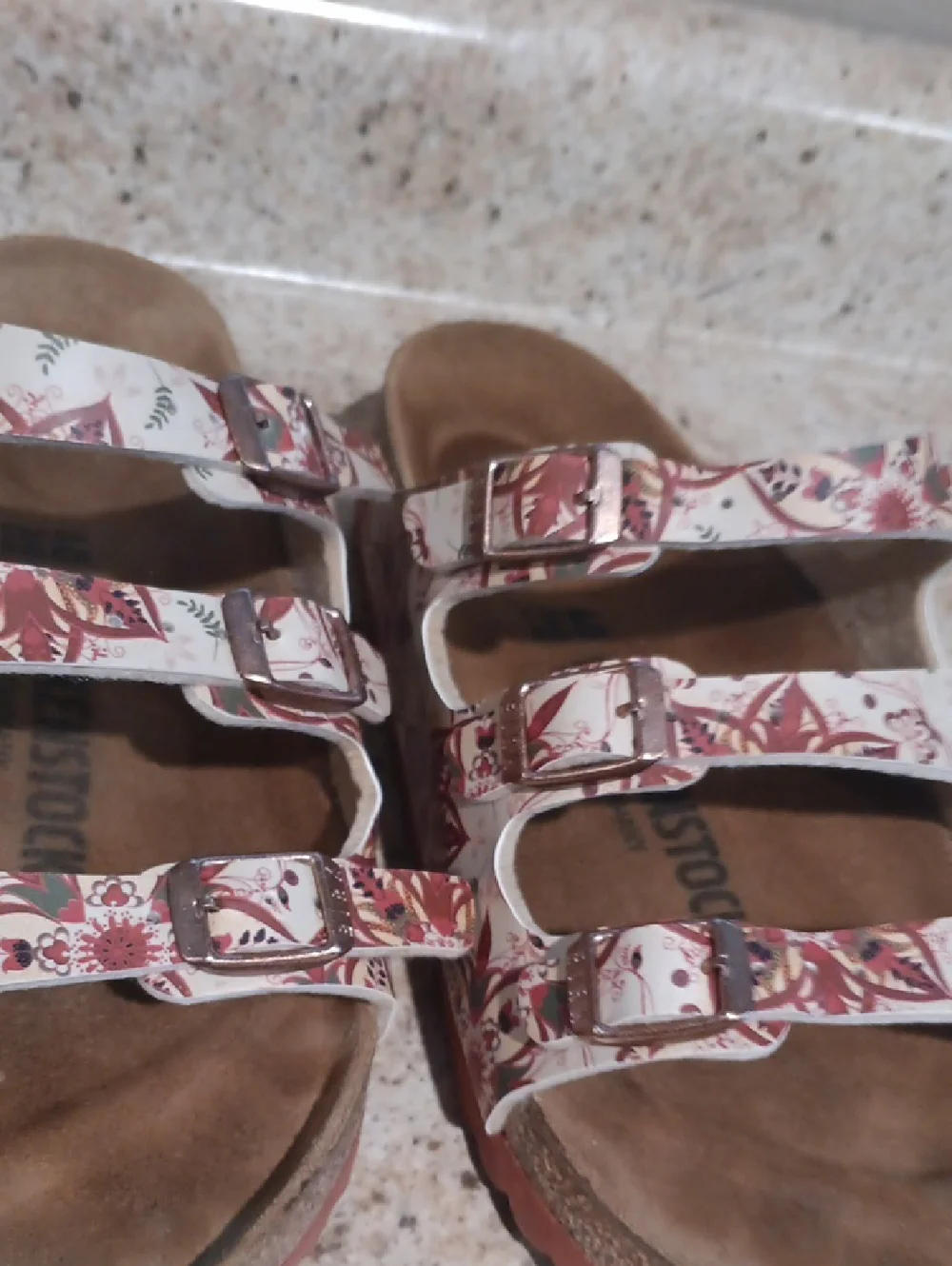 Birkenstock Forida Fresh Triple-Strap Sandals - Picture 9 of 9